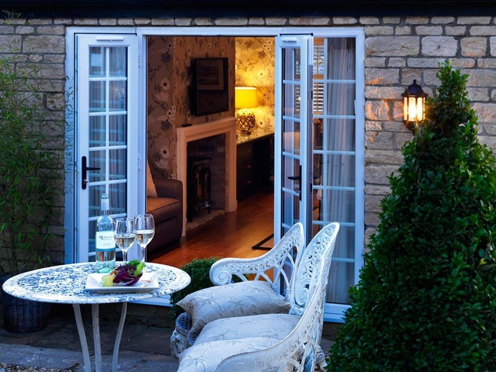 The Crown Inn Peterborough Quarto foto